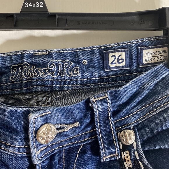 Miss Me Jean​​ - Picture 4 of 10